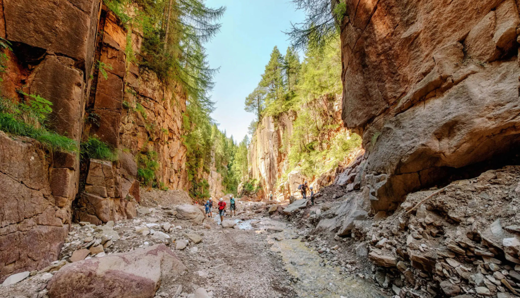 Bletterbachschlucht Canyon Suedtirol 01